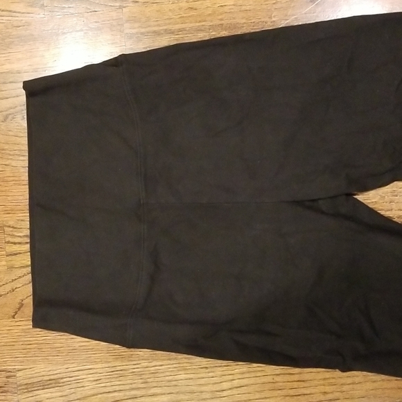 Nordstrom High Waisted Capri Leggings - Picture 2 of 5